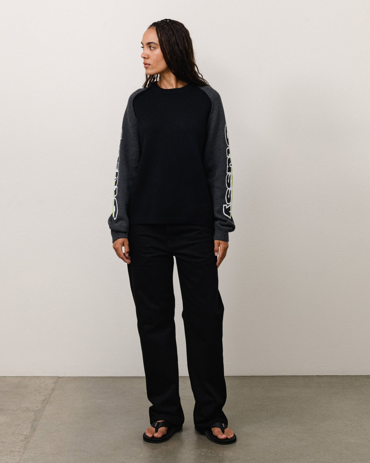 TWO TONE RAGLAN SWEATER - Black